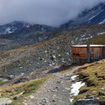 Refuge de Péclet-Polset en vanoise près du Lac Blanc