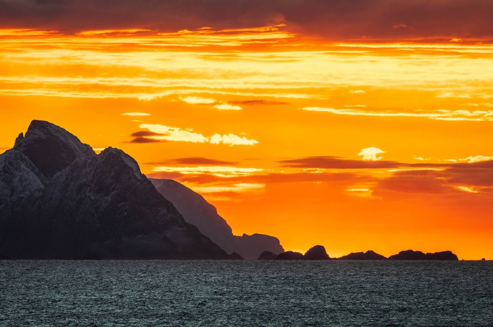 Coucher de soleil sur Vaeroy depuis A i Lofoten