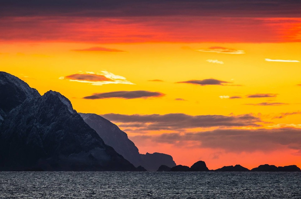 Coucher de soleil sur Vaeroy depuis A i Lofoten