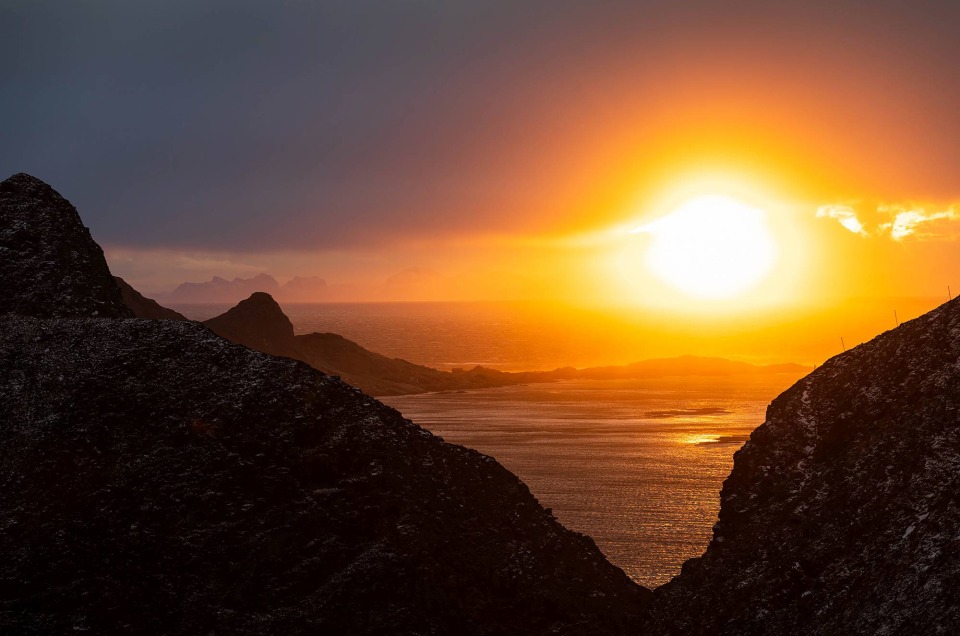 Lever de soleil sur l'île de Vaerøy